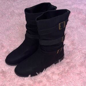 Black Mid Length Boots Size 8.5 Women’s
